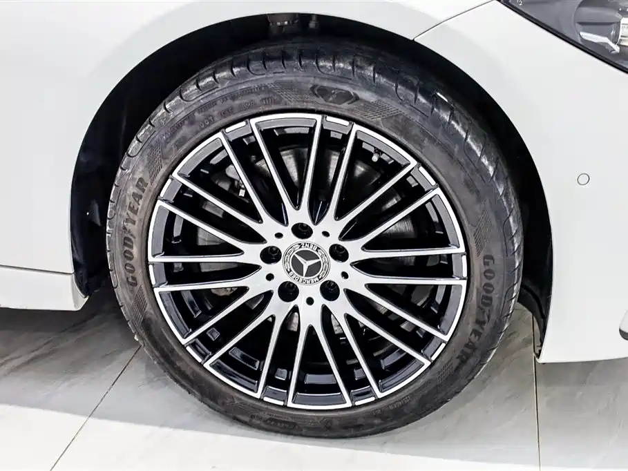 Mercedes-Benz C-Class 2022 facelift C 260 L sports version купить на сайте DeffCars