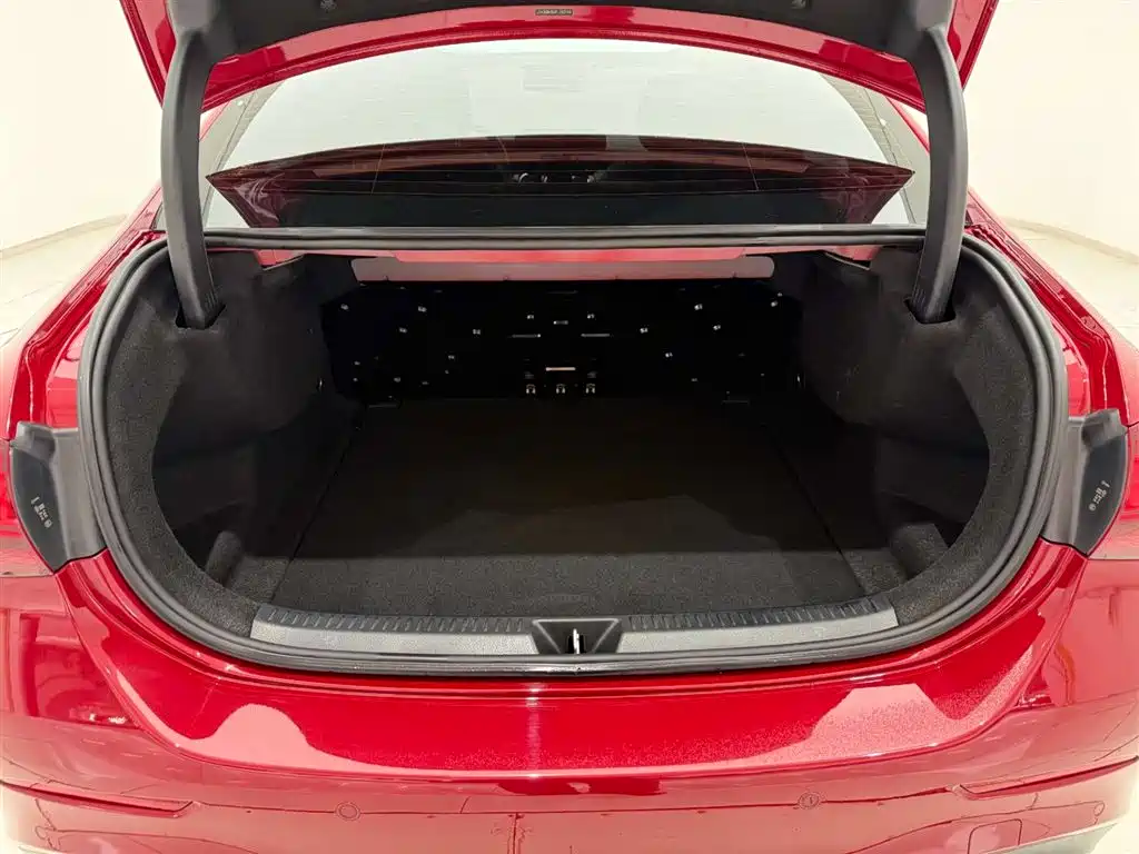 Mercedes-Benz A-Class 2023 A 200 L Fashion Model купить на сайте DeffCars