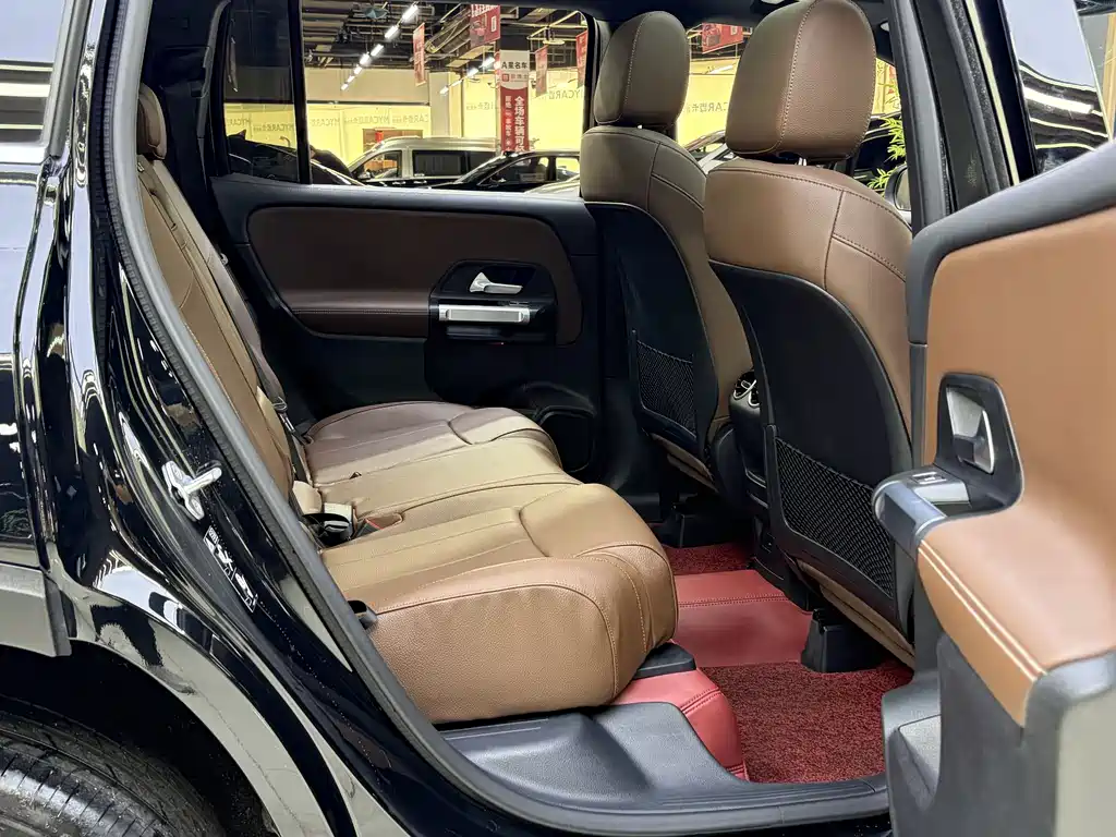 Mercedes-Benz GLB 2023 GLB 220 Dynamic купить на сайте DeffCars