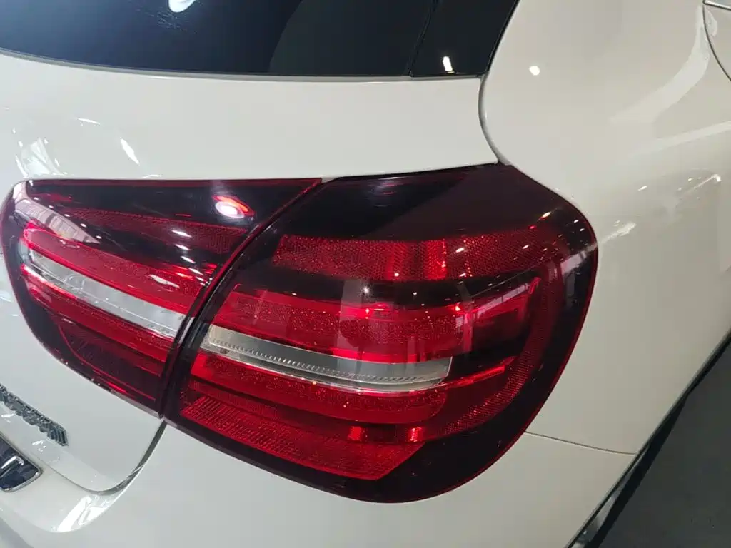 Mercedes-Benz GLA 2018 GLA 200 Dynamic купить на сайте DeffCars