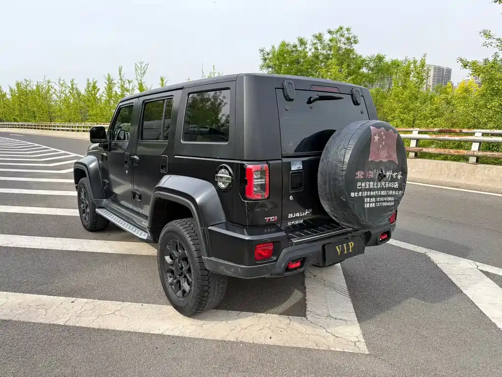 Beijing Off-Road BJ40 2023 2.0D Automatic Four-wheel Drive Blade Hero Edition Knight Type купить на сайте DeffCars