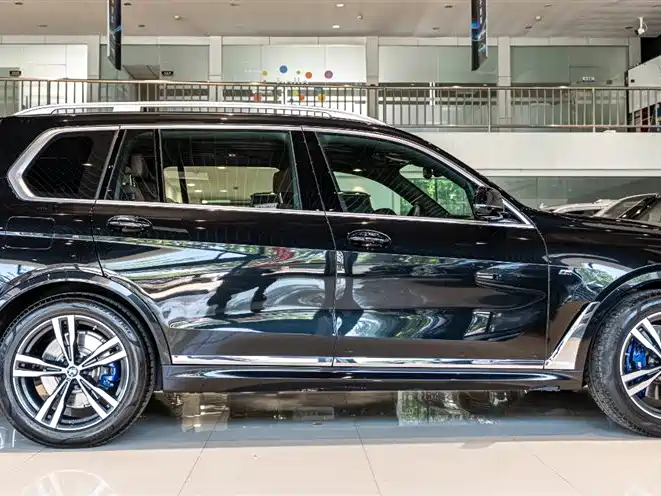 BMW X7 2023 xDrive40i Exclusive M Sports Package купить на сайте DeffCars