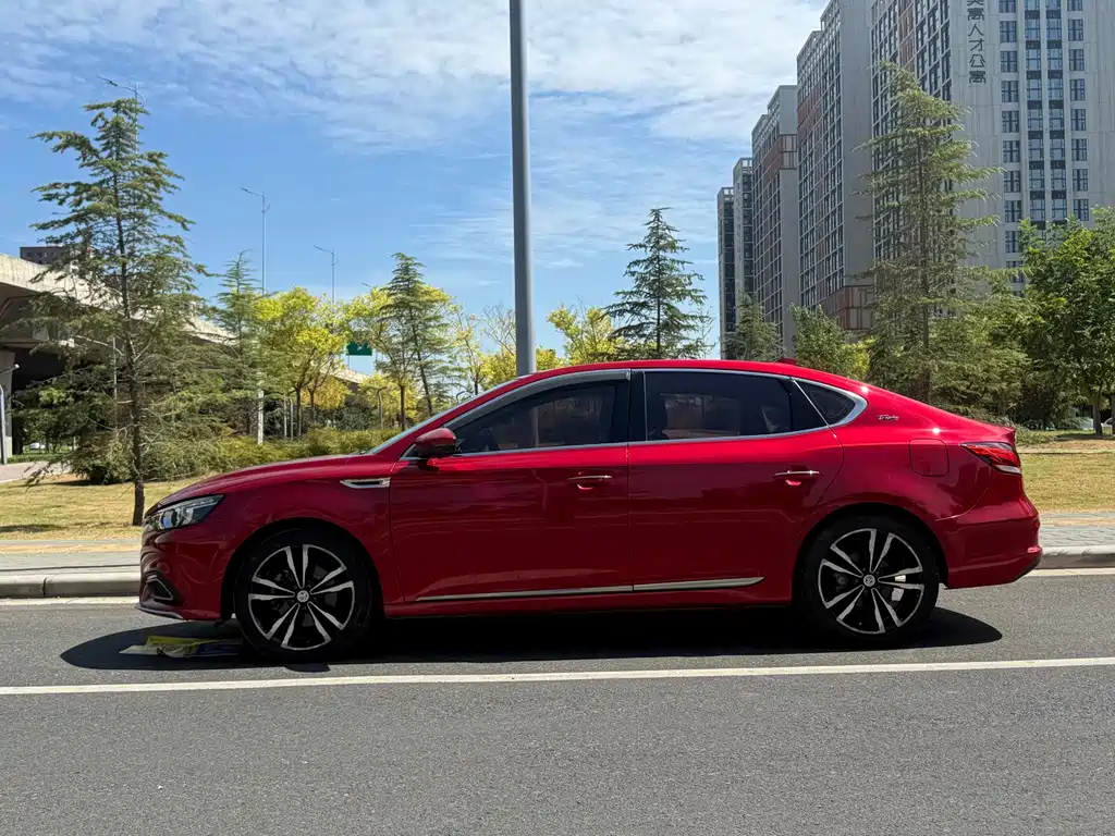 MG6 2017 20T automatic Trophy exclusive Internet version National V купить на сайте DeffCars