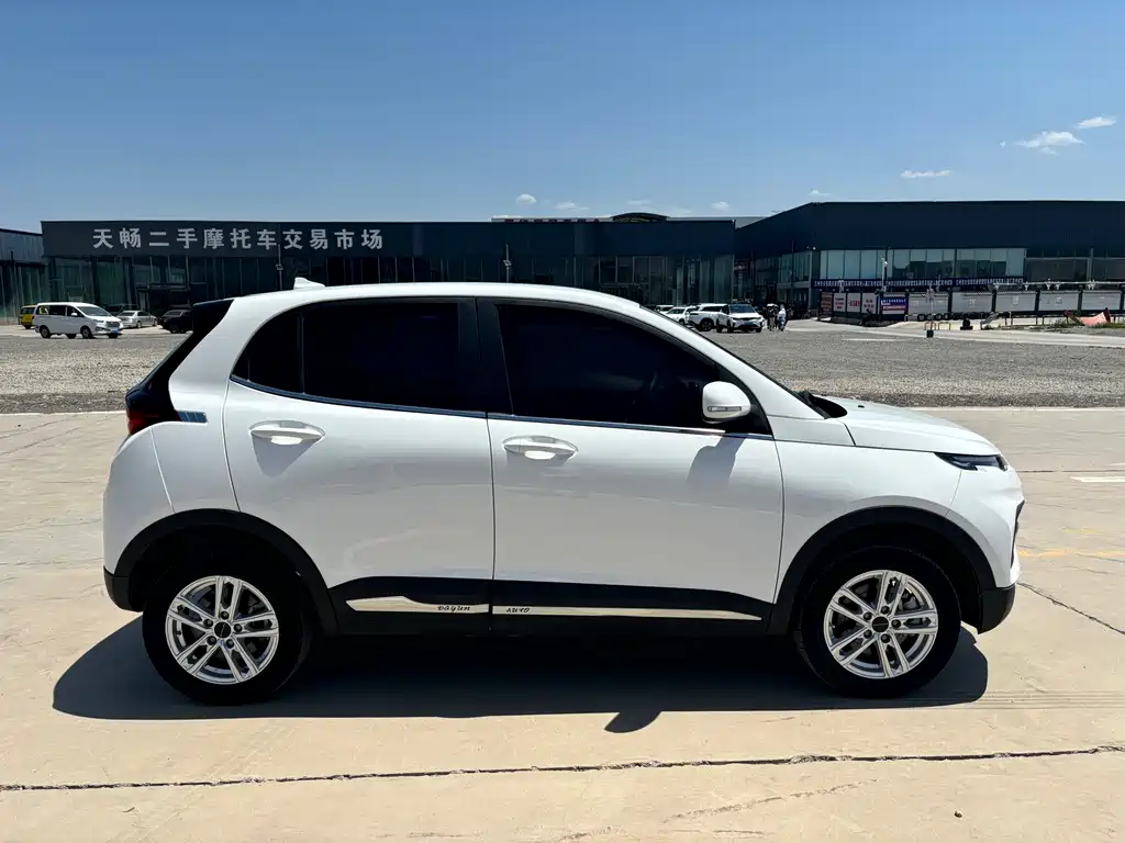 Yuehu 2023 330 Standard Edition купить на сайте DeffCars