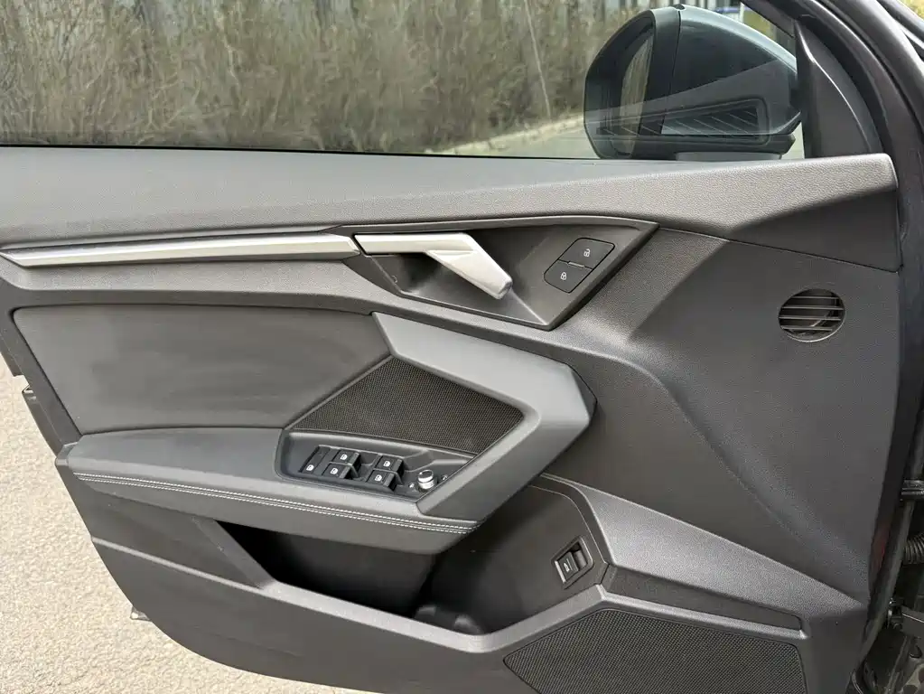 Audi A3 2023 Sportback 35 TFSI stylish and sporty купить на сайте DeffCars