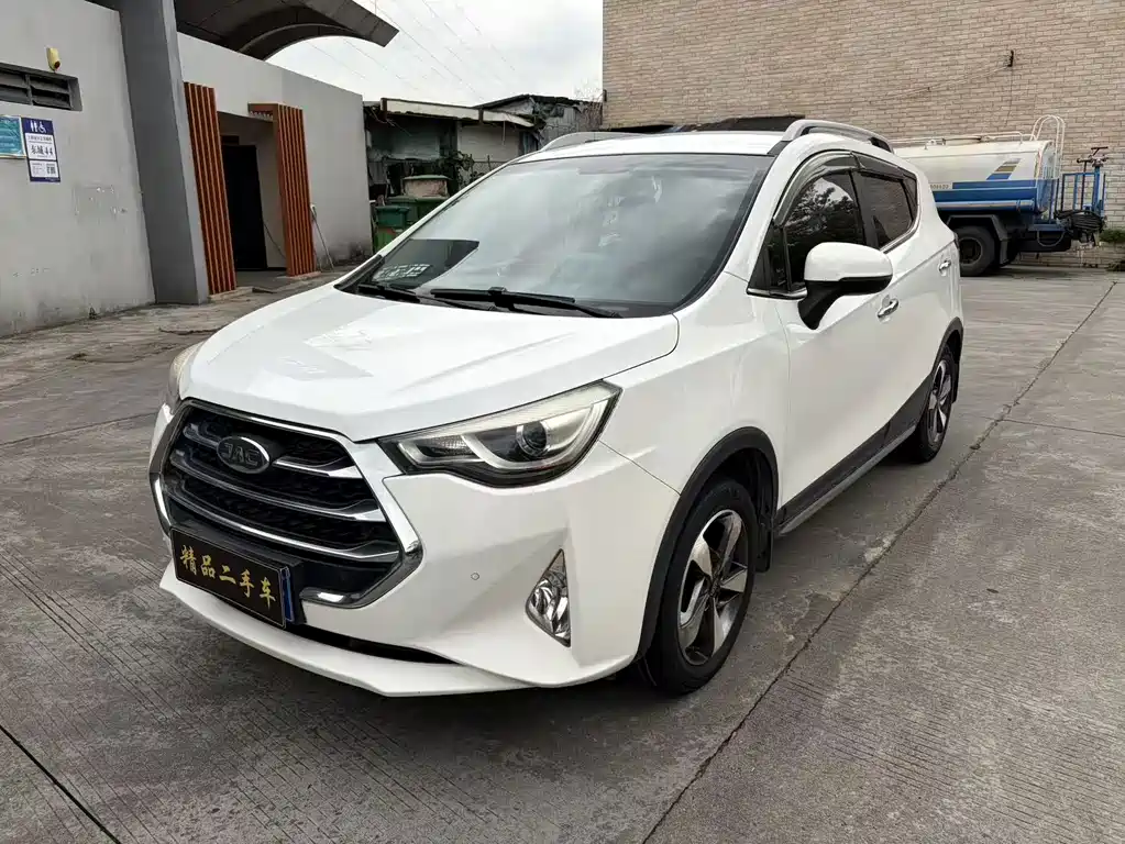 Refine S3 2017 1.6L manual luxury smart model купить на сайте DeffCars