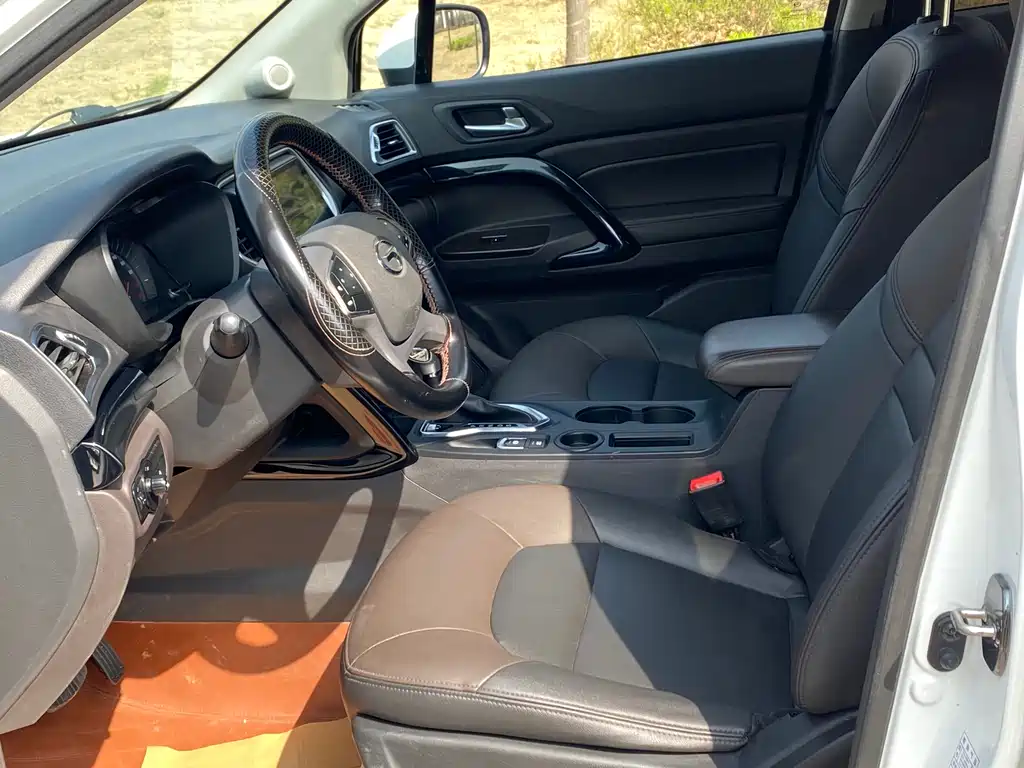Trumpchi GS4 2018 235T automatic two-wheel drive elite version купить на сайте DeffCars