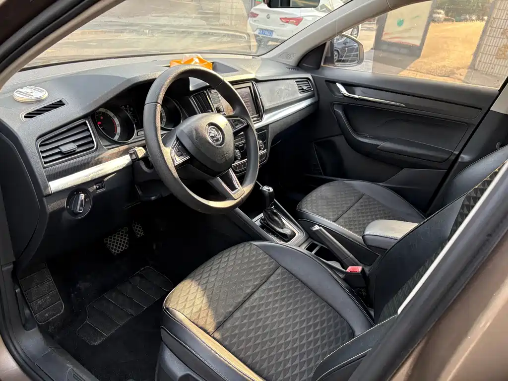 Kamiq 2018 1.5L automatic comfort version National V купить на сайте DeffCars