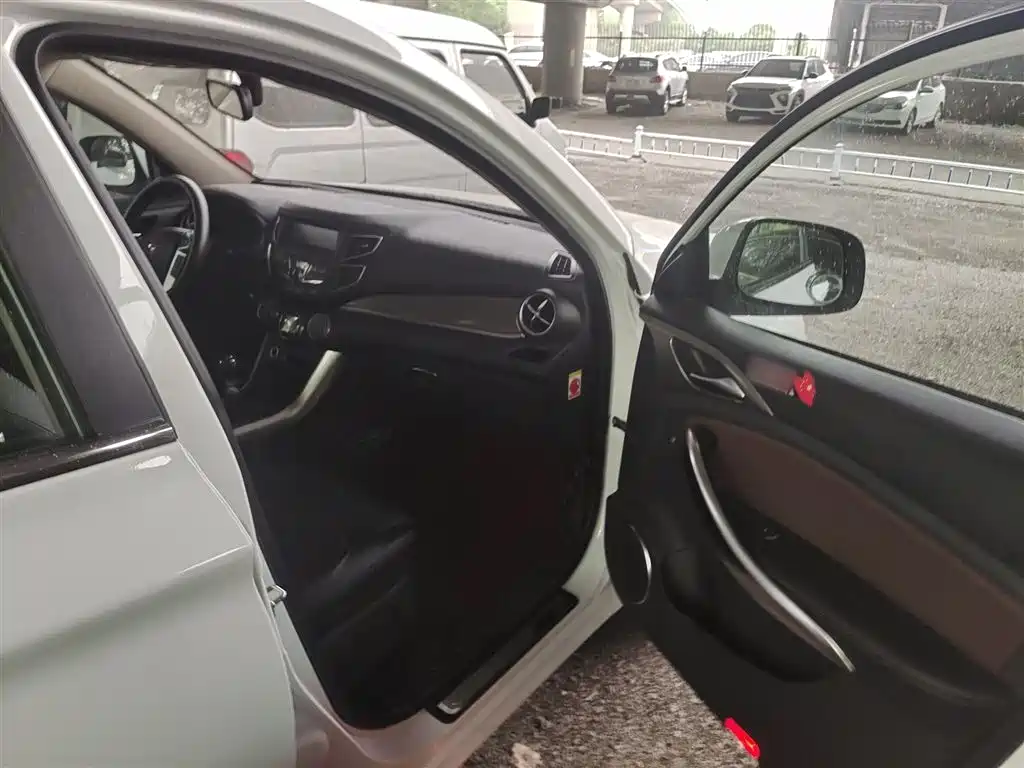 Song 2018 1.5TI manual aggressive model купить на сайте DeffCars