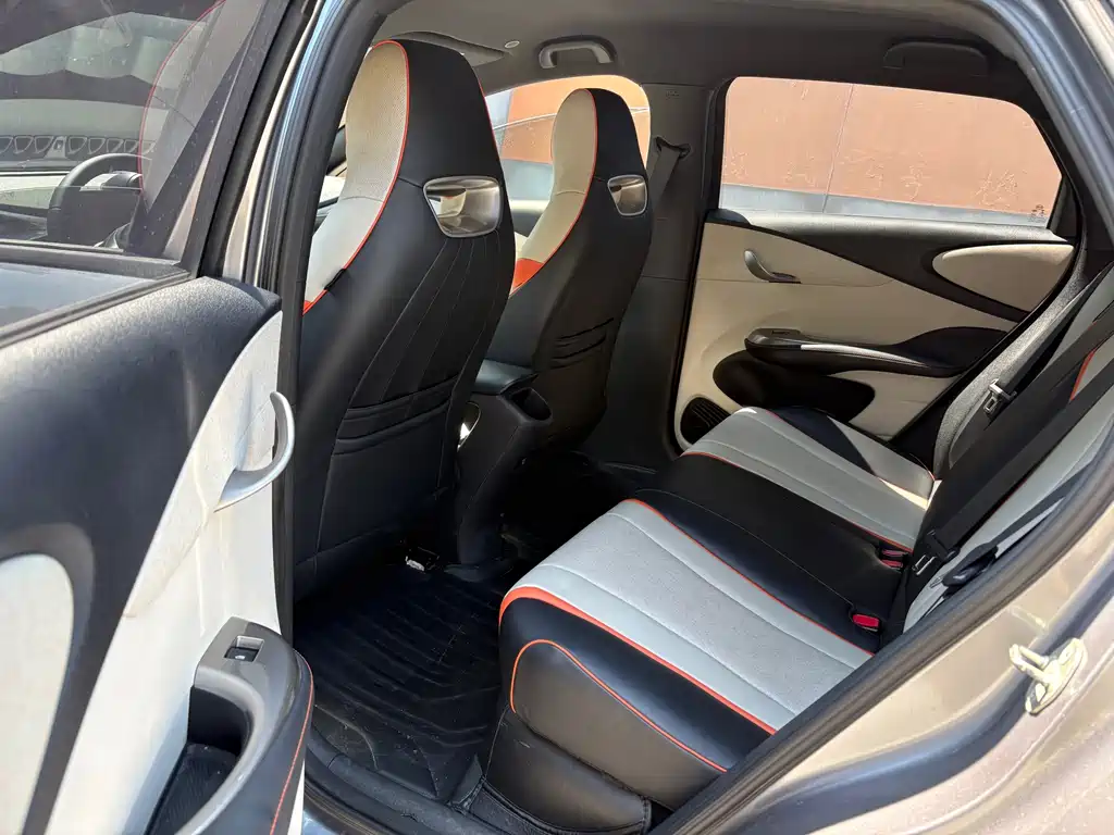 Dolphin 2023 420km Fashion Edition купить на сайте DeffCars