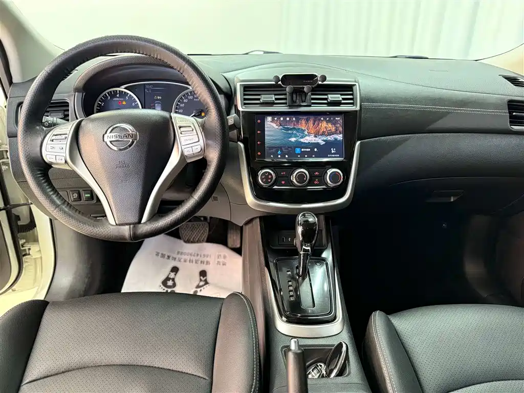Tiida 2021 1.6L CVT Smart Travel Edition купить на сайте DeffCars