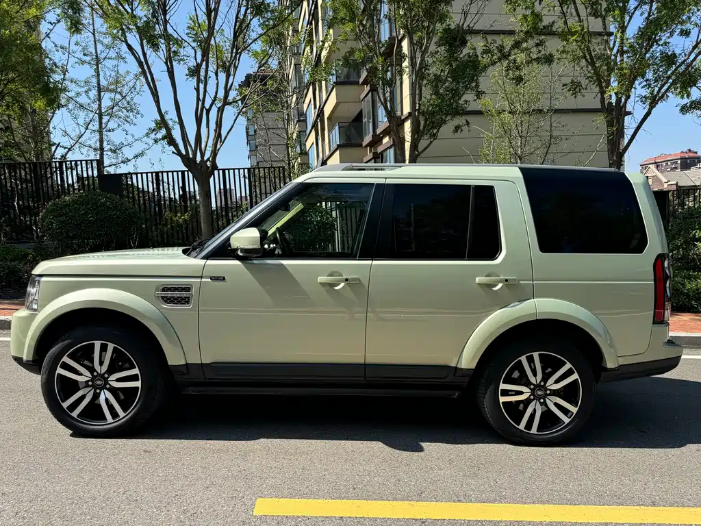Discover 2015 3.0 SC V6 HSE Luxury купить на сайте DeffCars