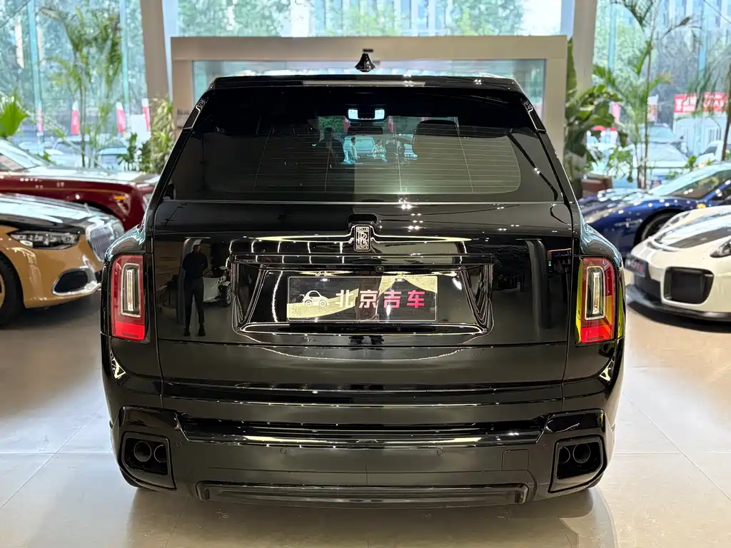 Cullinan 2018 four-seat version купить на сайте DeffCars