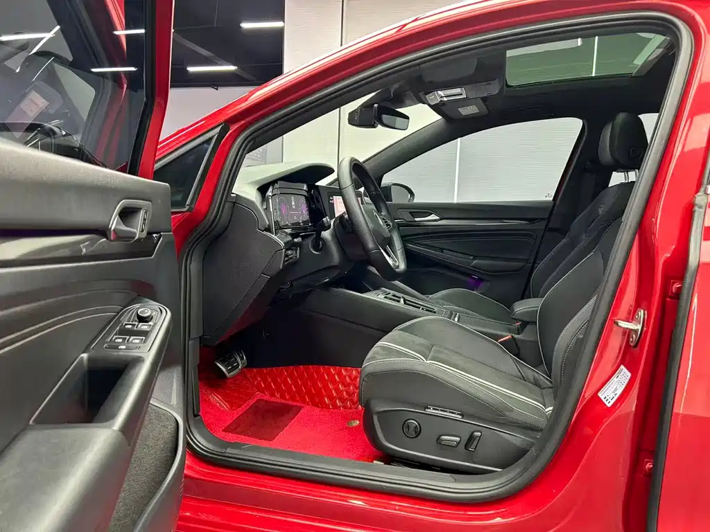 Golf 2021 280TSI DSG R-Line купить на сайте DeffCars