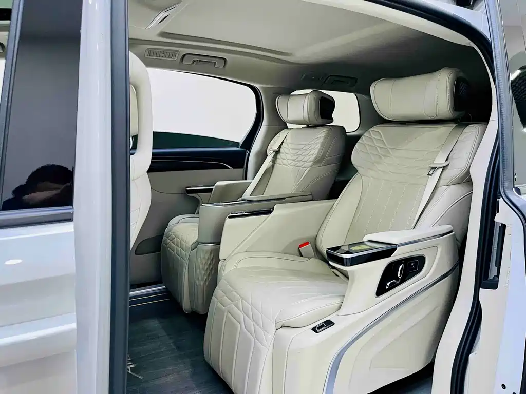Buick GL8 2022 ES Lu Zun 653T Comfort Type купить на сайте DeffCars