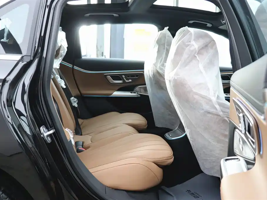 Mercedes-Benz E-Class 2026 E 300 L Luxury Model купить на сайте DeffCars