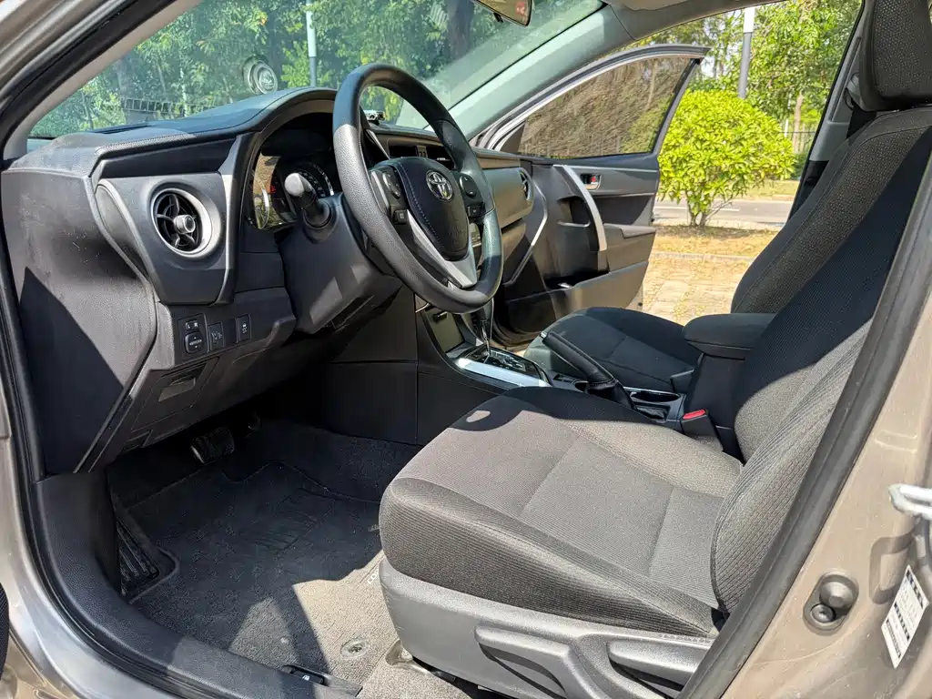 Corolla 2017 facelift 1.2T S-CVT GL-i купить на сайте DeffCars