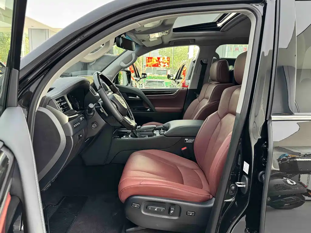 Lexus LX 2019 570 Premium Luxury Edition купить на сайте DeffCars