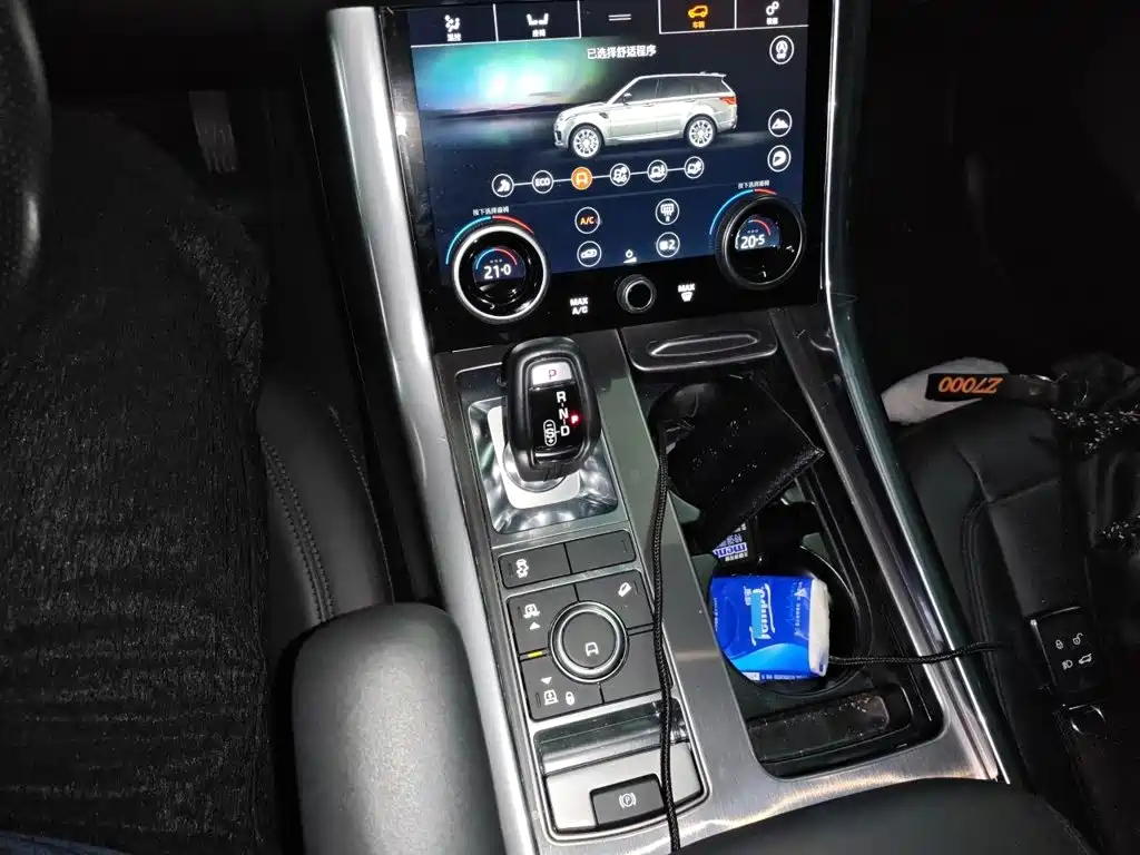 Range Rover Sport 2020 3.0 L6 SE купить на сайте DeffCars