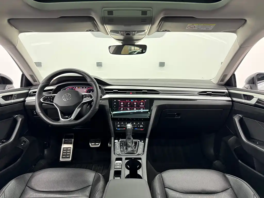 FAW-Volkswagen CC 2023 380TSI eye-catching version купить на сайте DeffCars
