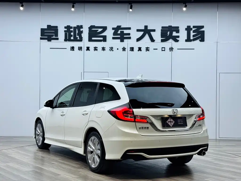 Jade 2017 1.8L automatic comfort version 5 seats купить на сайте DeffCars