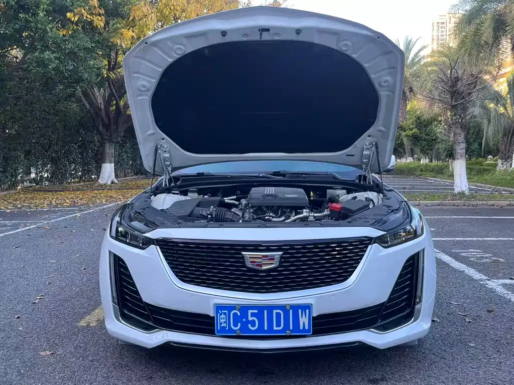 Cadillac CT5 2021 28T luxury model купить на сайте DeffCars