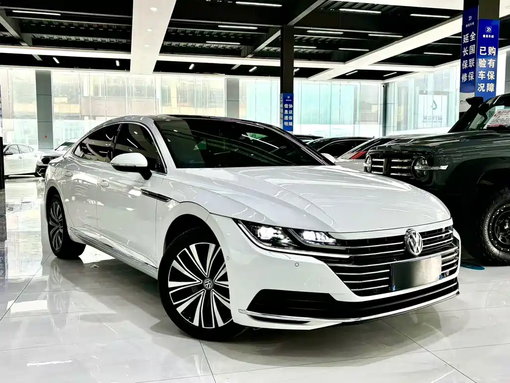 FAW-Volkswagen CC 2020 330TSI Charming Edition National VI купить на сайте DeffCars