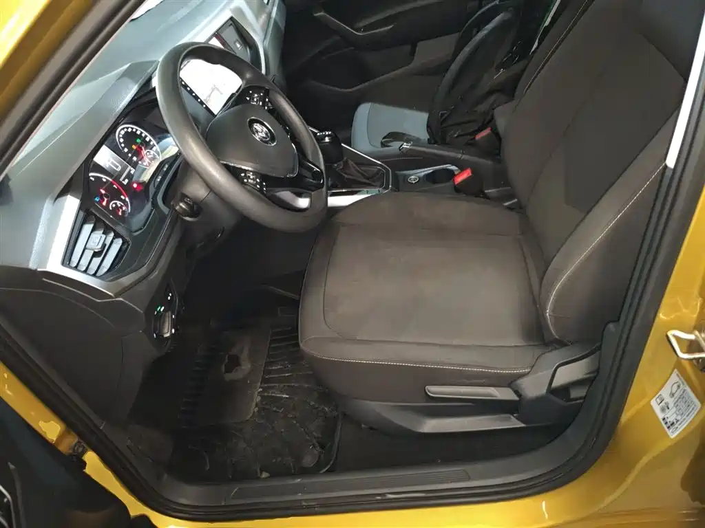 Polo 2019 Plus 1.5L Automatic Panoramic Enjoyment Edition купить на сайте DeffCars