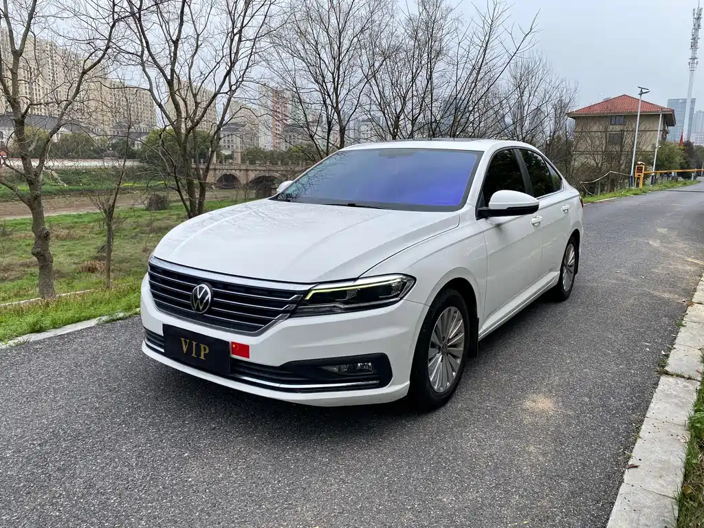 Lavida 2022 1.5L automatic comfort version купить на сайте DeffCars