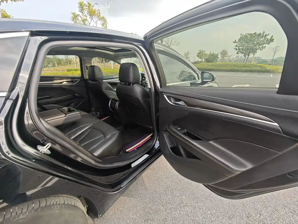 LaCrosse 2021 652T luxury model купить на сайте DeffCars