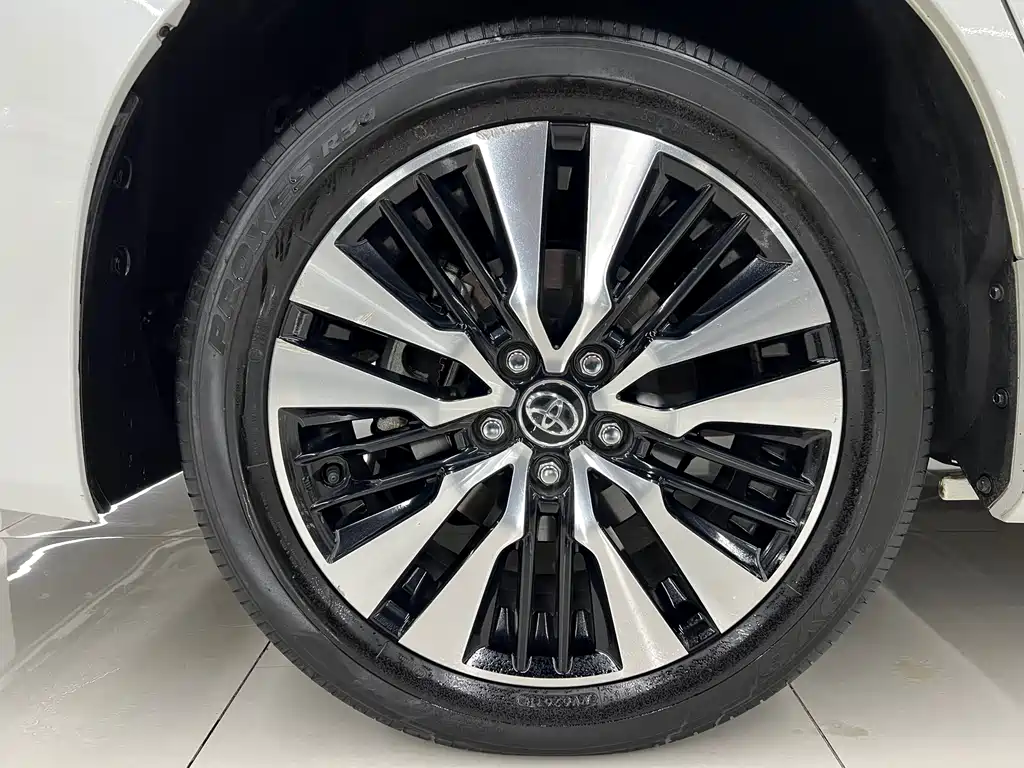 Alfa 2018 facelift 3.5L premium version купить на сайте DeffCars