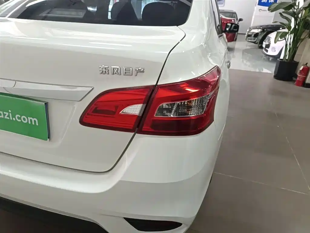 Sylphy 2022 Classic 1.6XE CVT Comfort Edition купить на сайте DeffCars