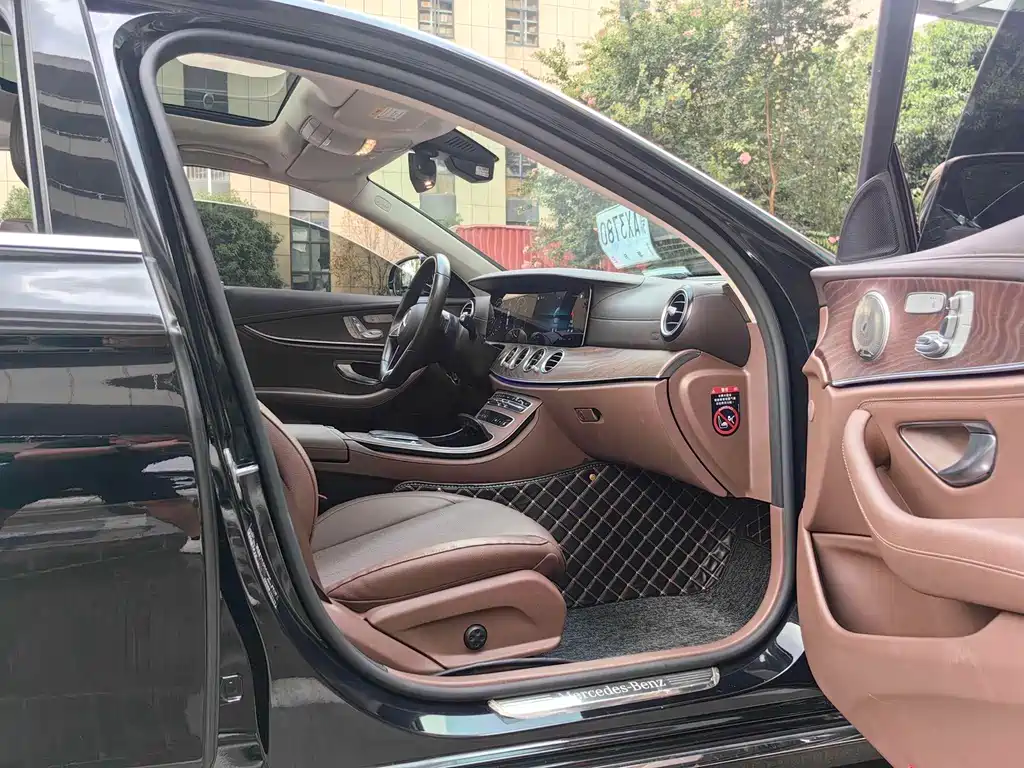 Mercedes-Benz E-Class 2023 E 300 L Fashion купить на сайте DeffCars