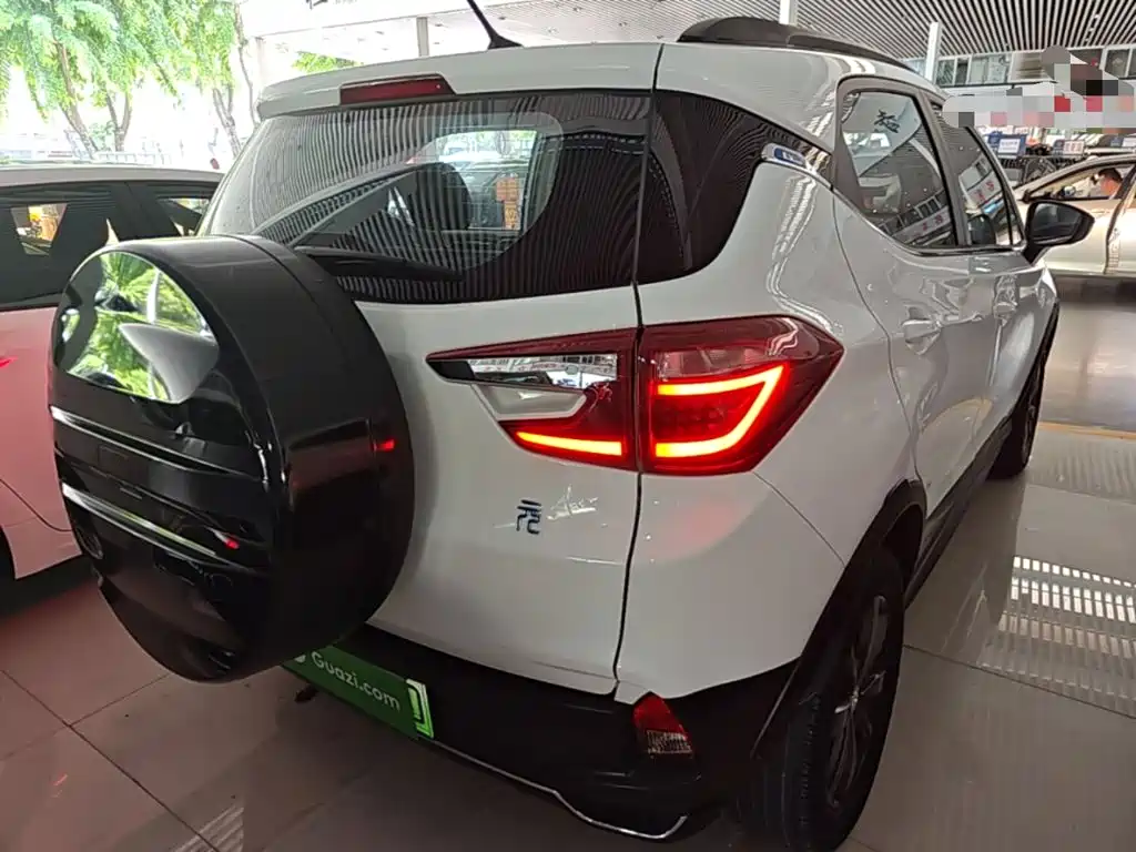 Yuan New Energy 2019 EV360 Intelligent Connected Enjoyment Model купить на сайте DeffCars