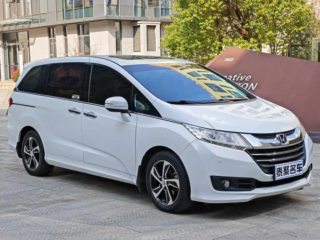 Odyssey 2017 2.4L Deluxe Edition купить на сайте DeffCars