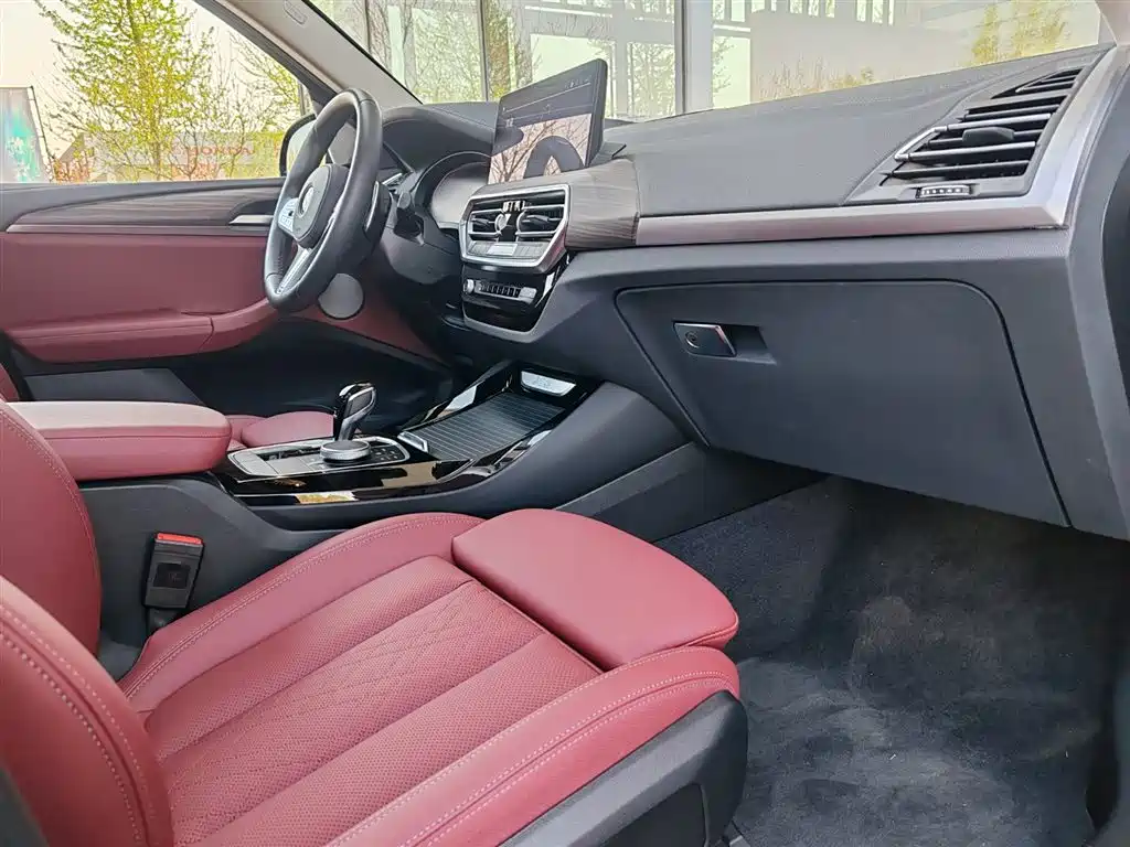 BMW X3 2023 Facelift xDrive30i Leading M Night Package купить на сайте DeffCars