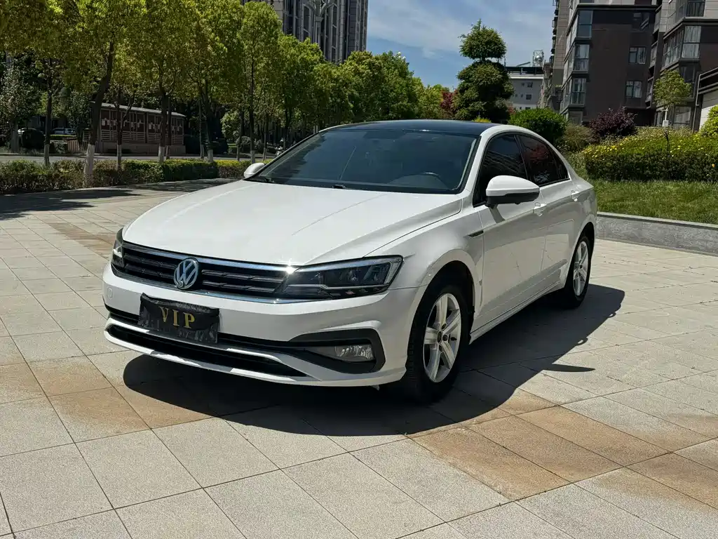 LAMANDO 2021款 230TSI DSG风尚版 купить на сайте DeffCars