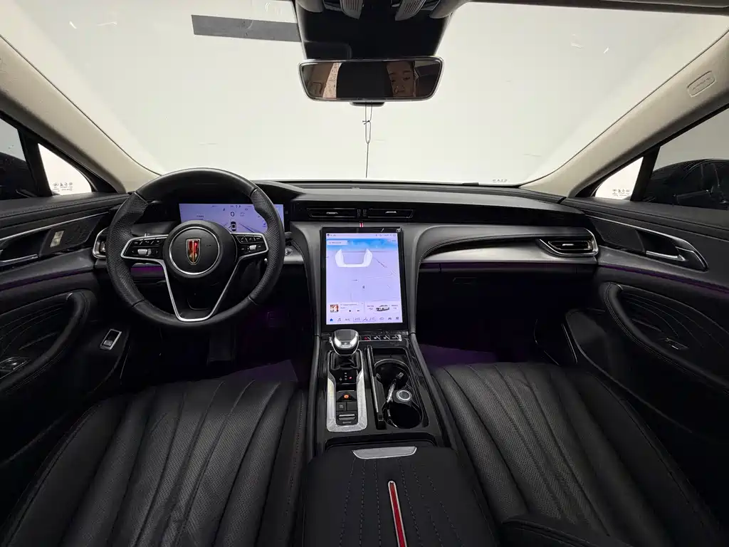 Hongqi H5 2024 2.0T Automatic Zhilianqichang Edition купить на сайте DeffCars