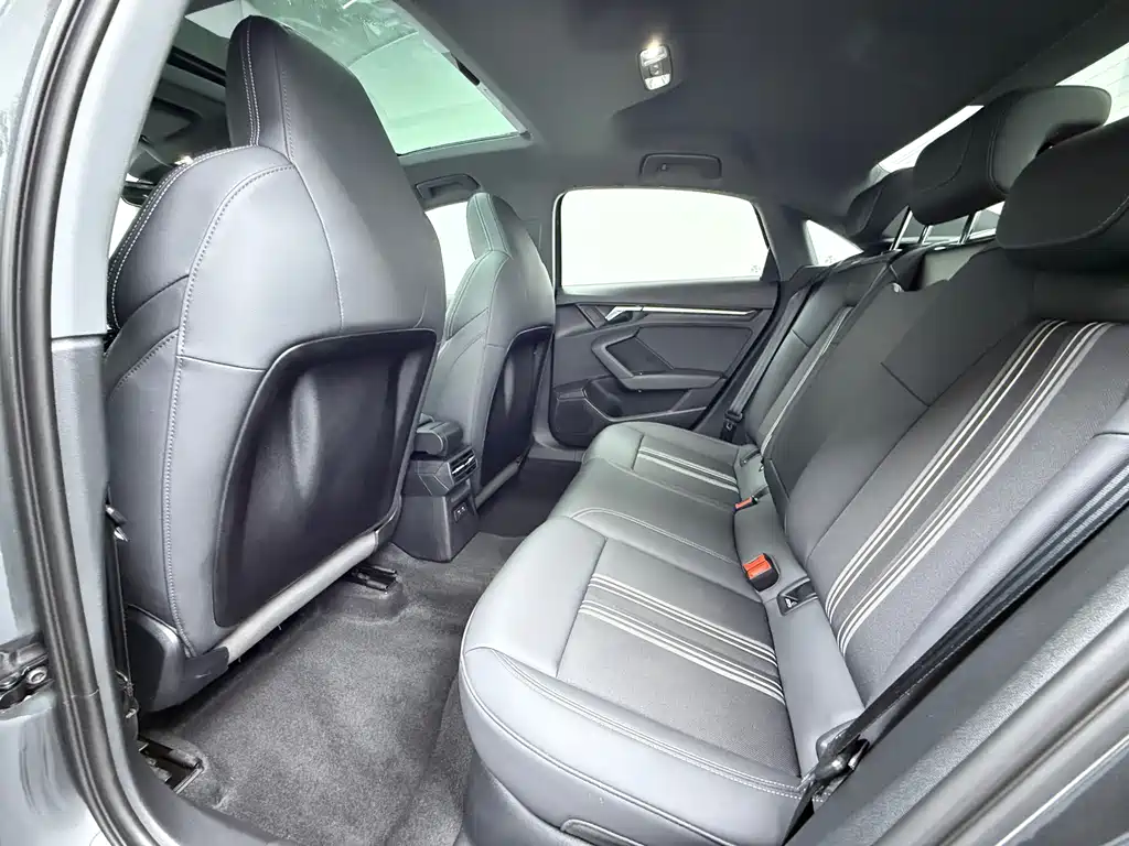 Audi A3 2023 A3L Limousine 35 TFSI Fashionable and Sporty купить на сайте DeffCars