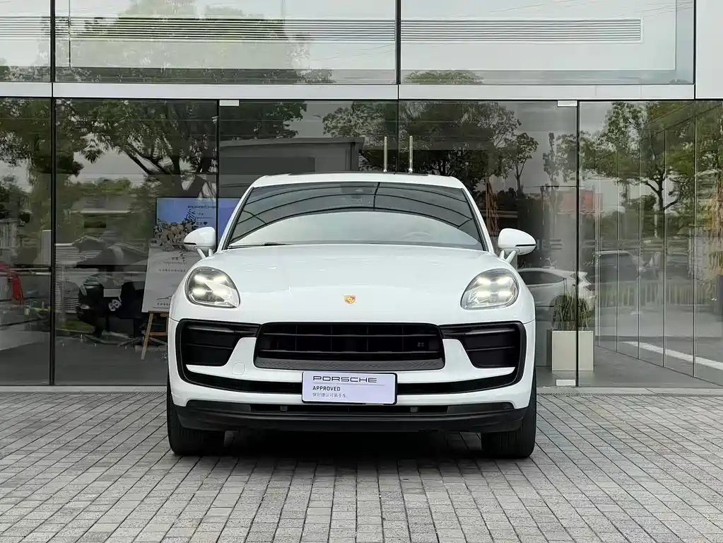 Macan 2023 Macan 2.0T купить на сайте DeffCars