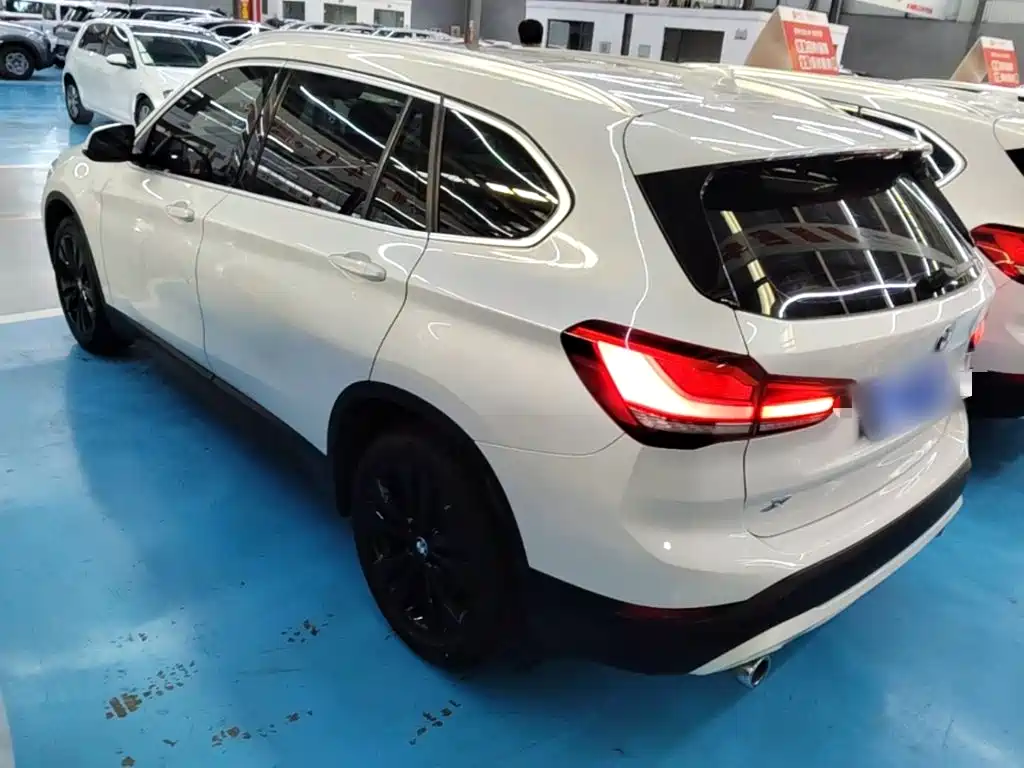 BMW X1 2021 sDrive20Li Fashion Model купить на сайте DeffCars