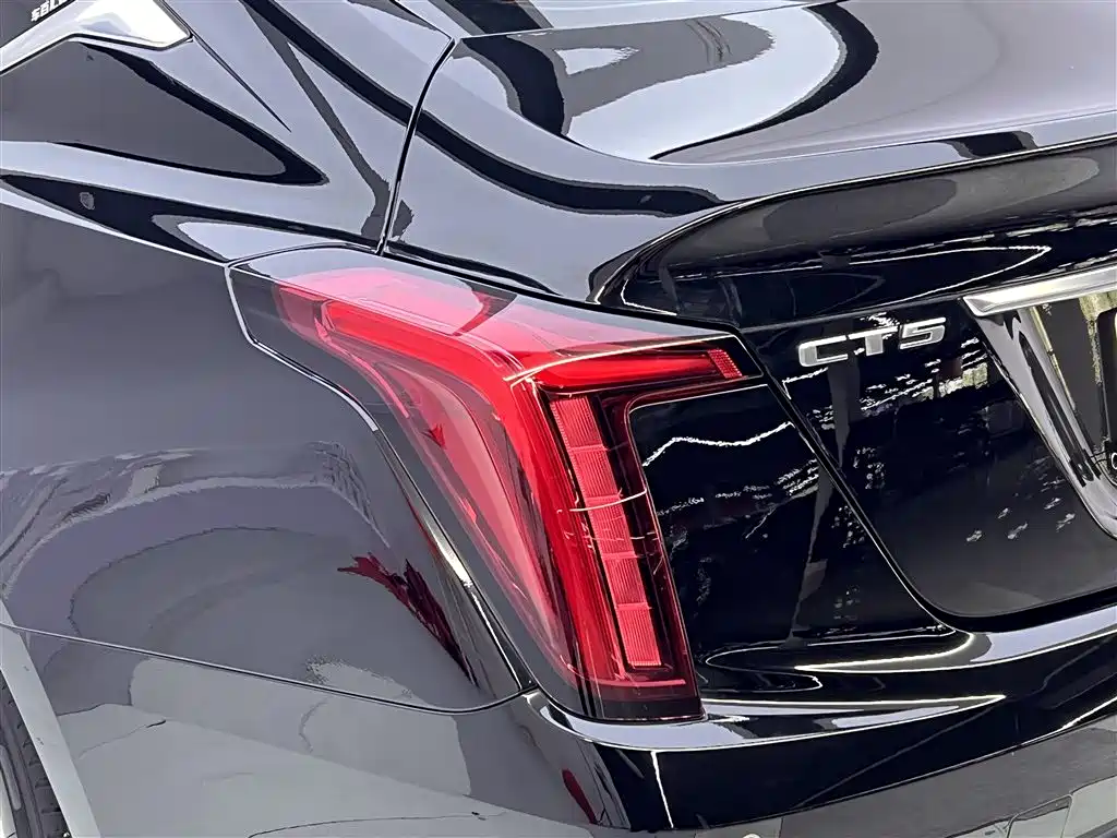 Cadillac CT5 2024 28T Luxury Pro купить на сайте DeffCars
