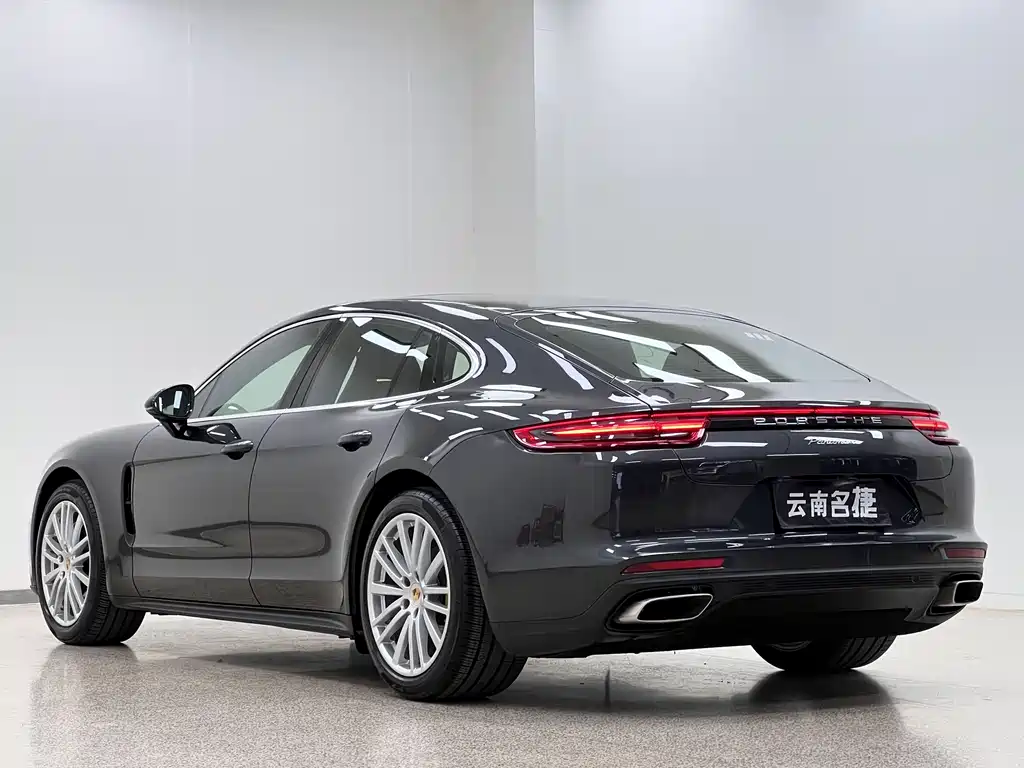 Panamera 2017 Panamera 3.0T купить на сайте DeffCars