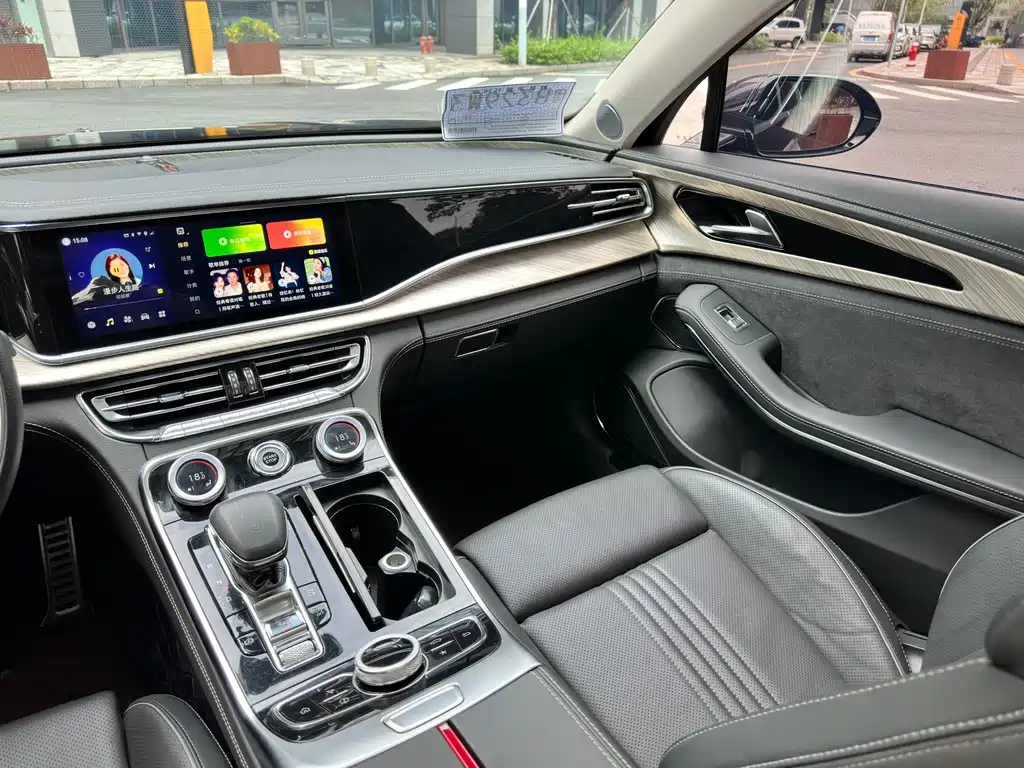Red Flag Hongqi H9 2020 3.0T Zhilian купить на сайте DeffCars