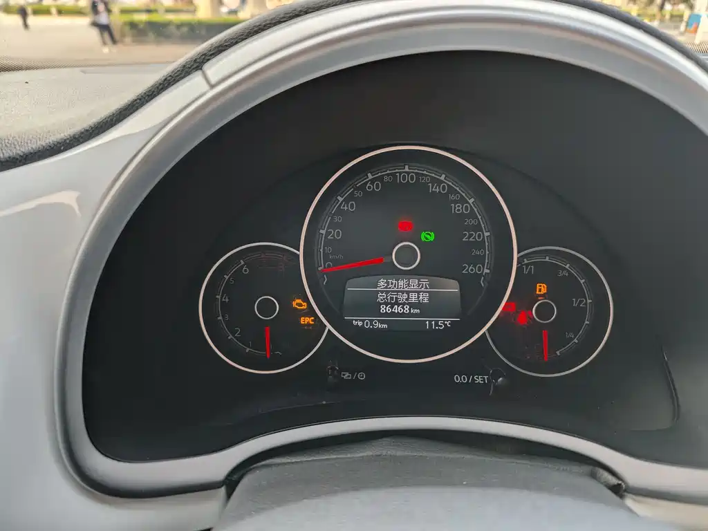 Beetle 2017 180TSI Yile Edition купить на сайте DeffCars