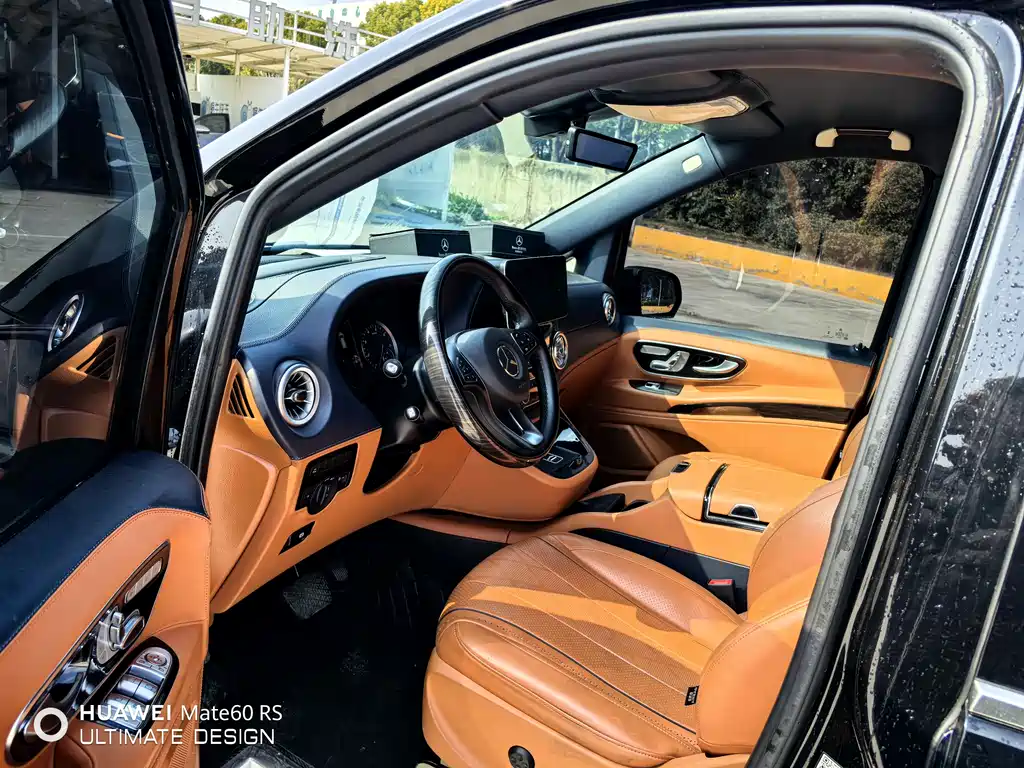 Vito 2023 2.0T Business Edition 7 seats купить на сайте DeffCars