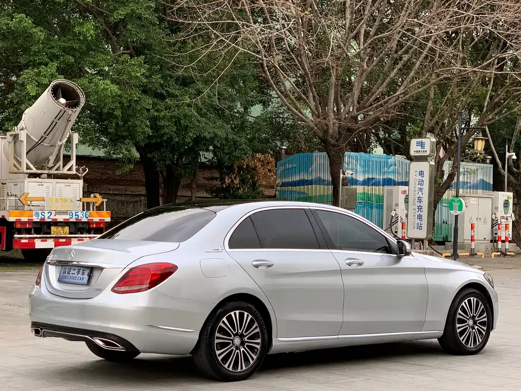Mercedes-Benz C-Class 2016 C 200 L купить на сайте DeffCars
