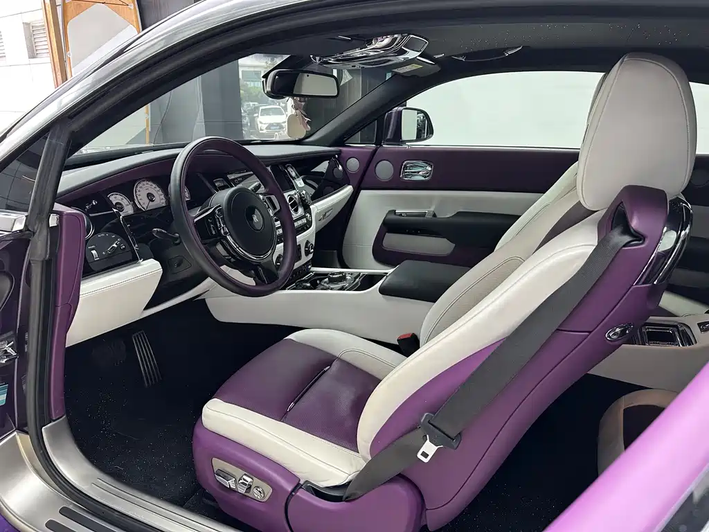 Phantom 2018 6.6T standard model купить на сайте DeffCars