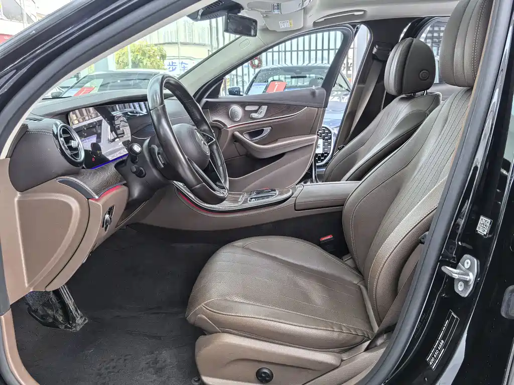 Mercedes-Benz E-Class 2023 E 300 L Luxury Model купить на сайте DeffCars