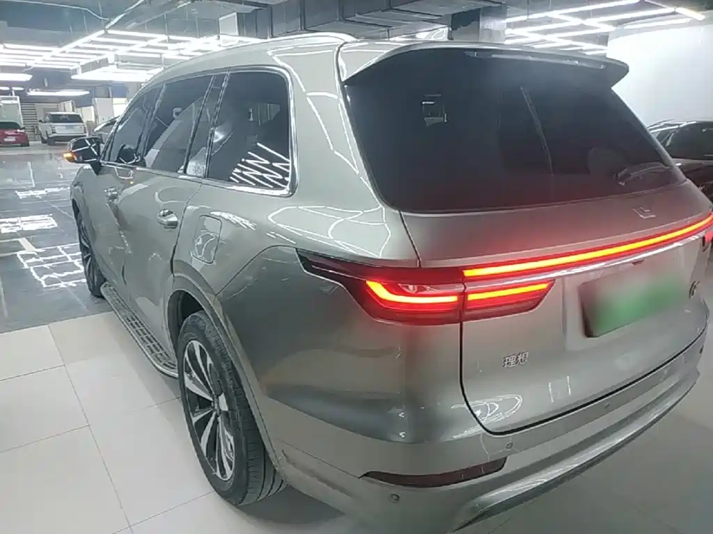 Ideal ONE 2020 extended range 6-seater version купить на сайте DeffCars